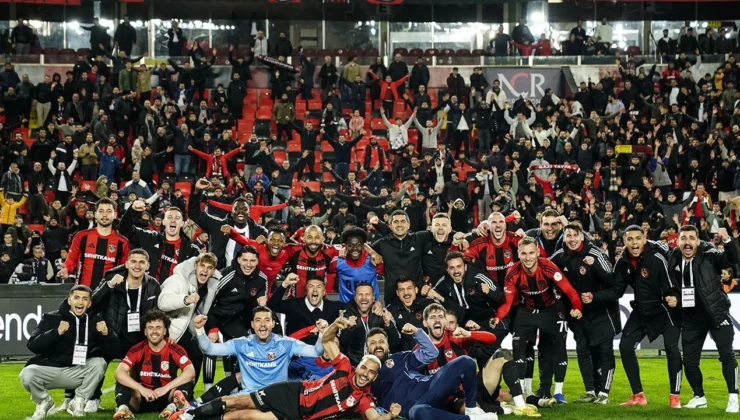 Gaziantep FK Taraftar ile Bütünleşti