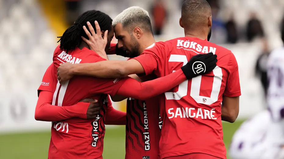 Gaziantep FK Kupada Çok Farklı