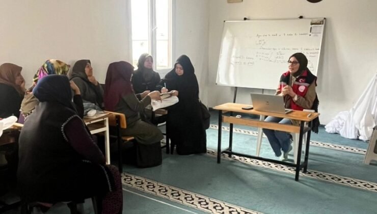 İslahiye Sosyal Hizmet Merkezi Müdürlüğü’nden “Aile Yaşam Becerileri” Eğitimi