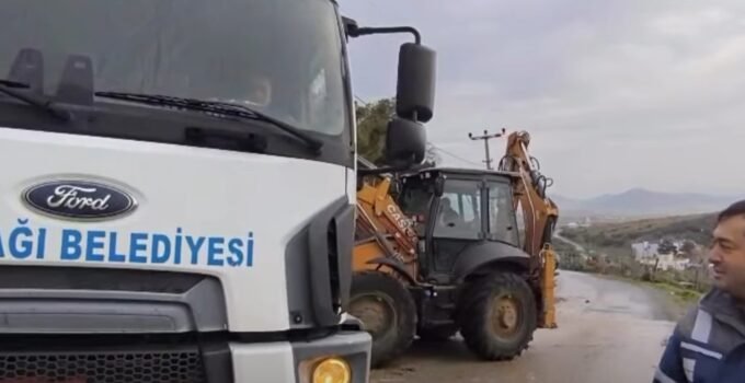 Nurdağı’nda Sağanak Hayatı Olumsuz Etkiledi