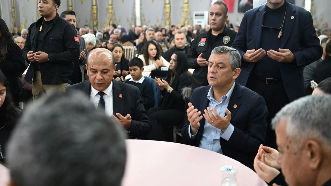 CHP Genel Başkanı Özgür Özel İslahiye’de