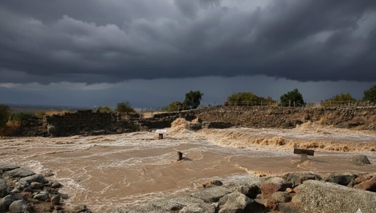 Tilmen Höyük Sular Altında Kaldı