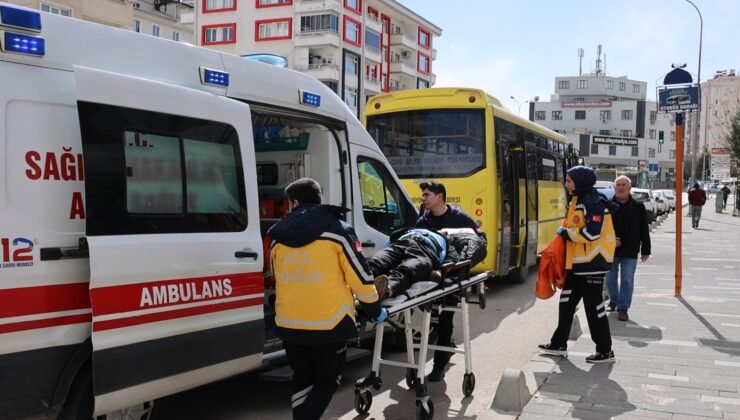 Gaziantep’te Otobüste Fenalaşan Yolcu Hastaneye Kaldırıldı