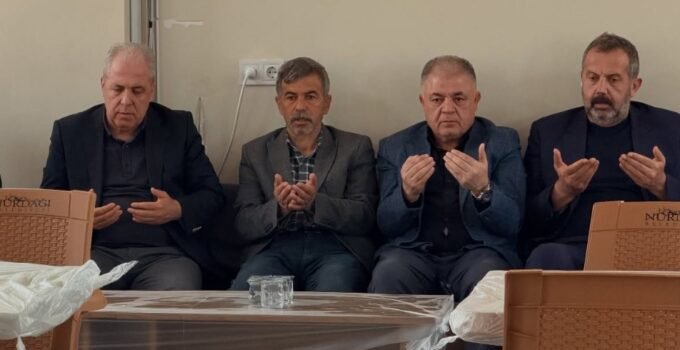 Ak Parti Heyeti Tuna Ailesinin Acısını Paylaştı