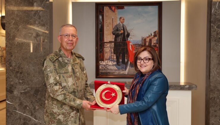 Fatma Şahin, Ordu Komutanlarını Ağırladı