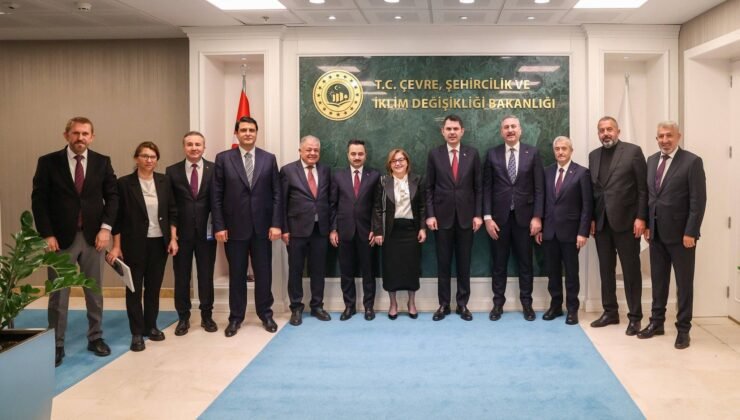 Bakan Kurum’a Gaziantep Heyetinden Ziyaret